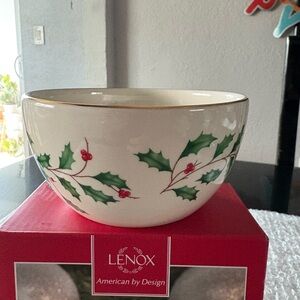 Lenox Holiday Bowl